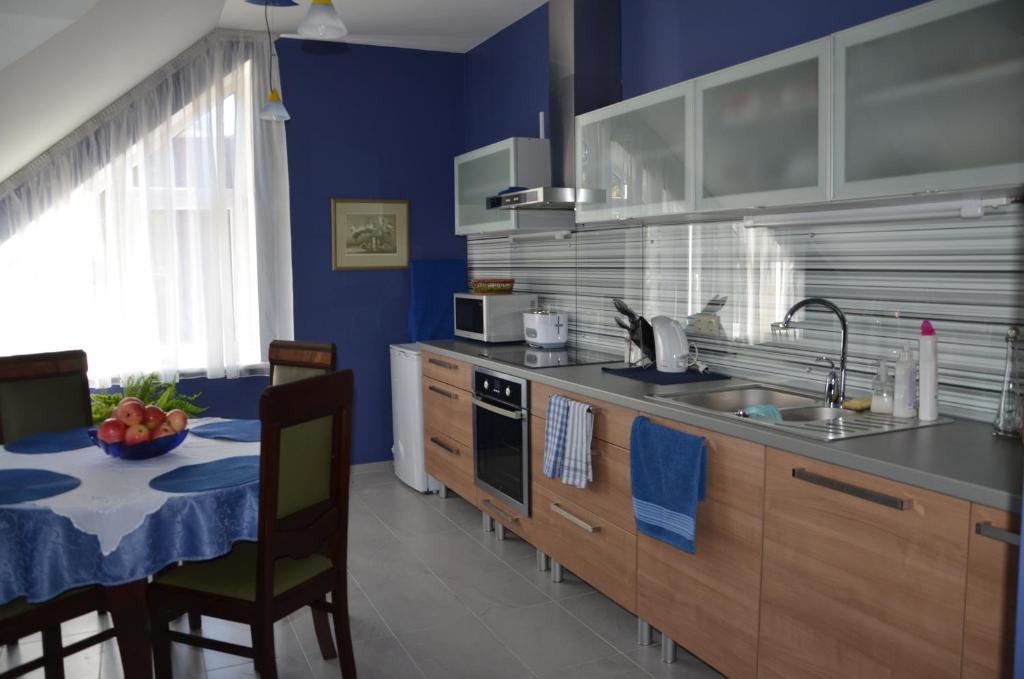 Classic Car Museum Apartment Riga Ruang foto